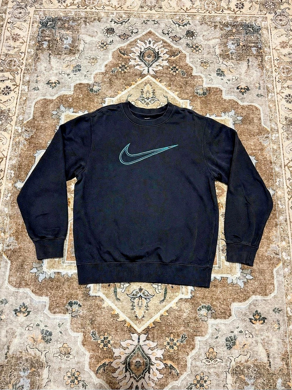 Vintage Nike Black Crewneck Sweatshirt (L 14-16)